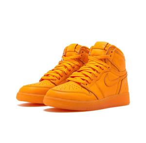 nike橙色长跑鞋，有一款橙色的nike很火。 nike橙色长跑鞋，有一款橙色的nike很火。 品牌鞋