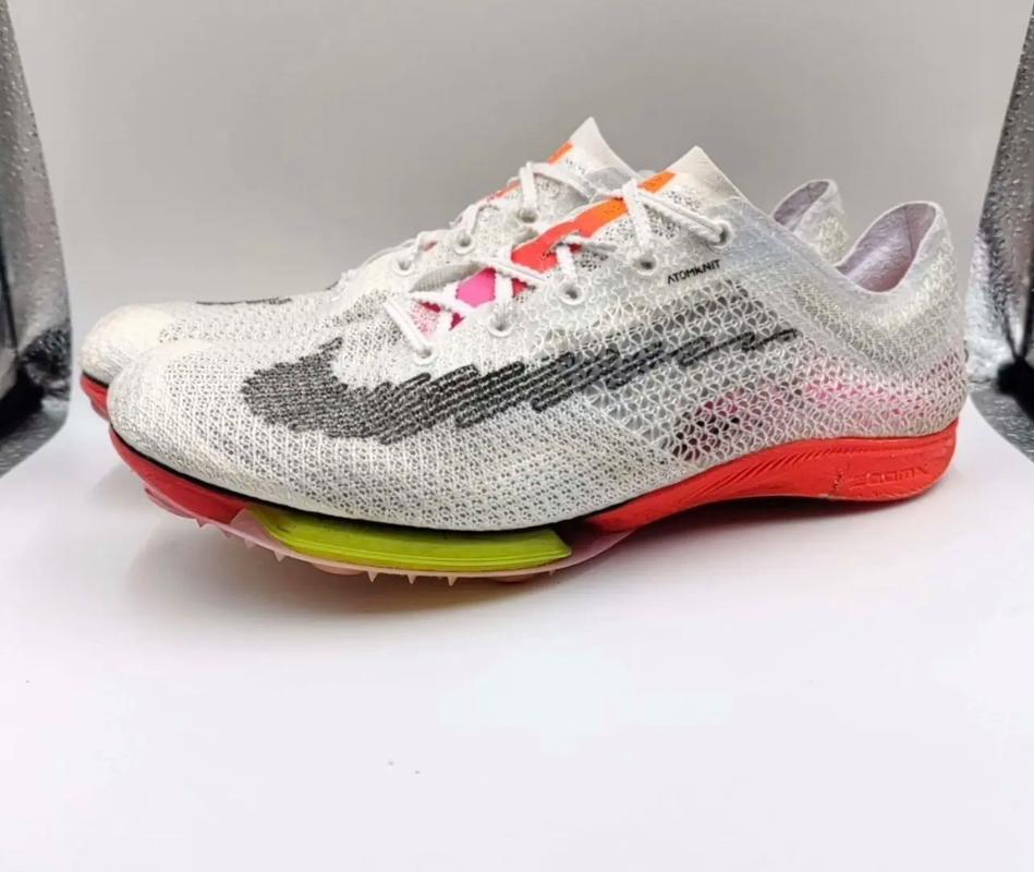 氢跑鞋能长跑吗，nike中长跑钉鞋。 氢跑鞋能长跑吗，nike中长跑钉鞋。 鞋类款式