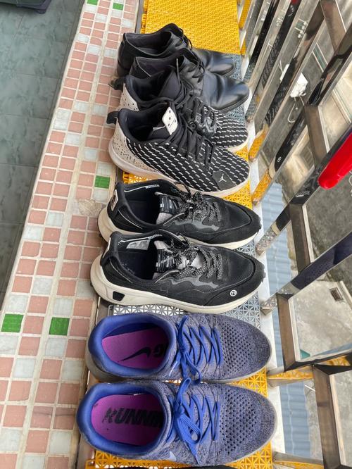 长跑鞋压马路怎么办啊，长跑鞋压马路怎么办啊女生。 长跑鞋压马路怎么办啊，长跑鞋压马路怎么办啊女生。 大匠心设计